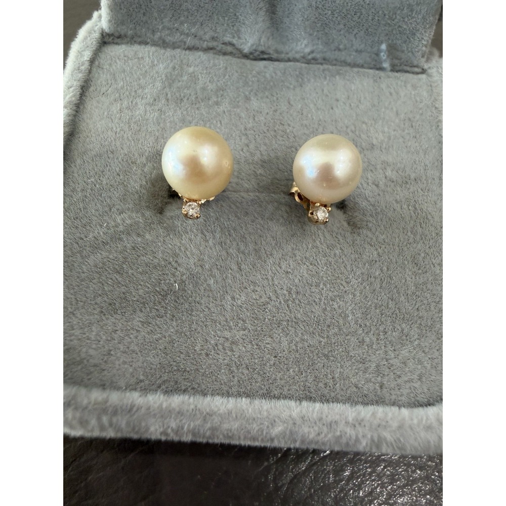 14 kt / 585 Estate Gold Pearl diamond Earrings - STUNNING Pair - 5mm 14k